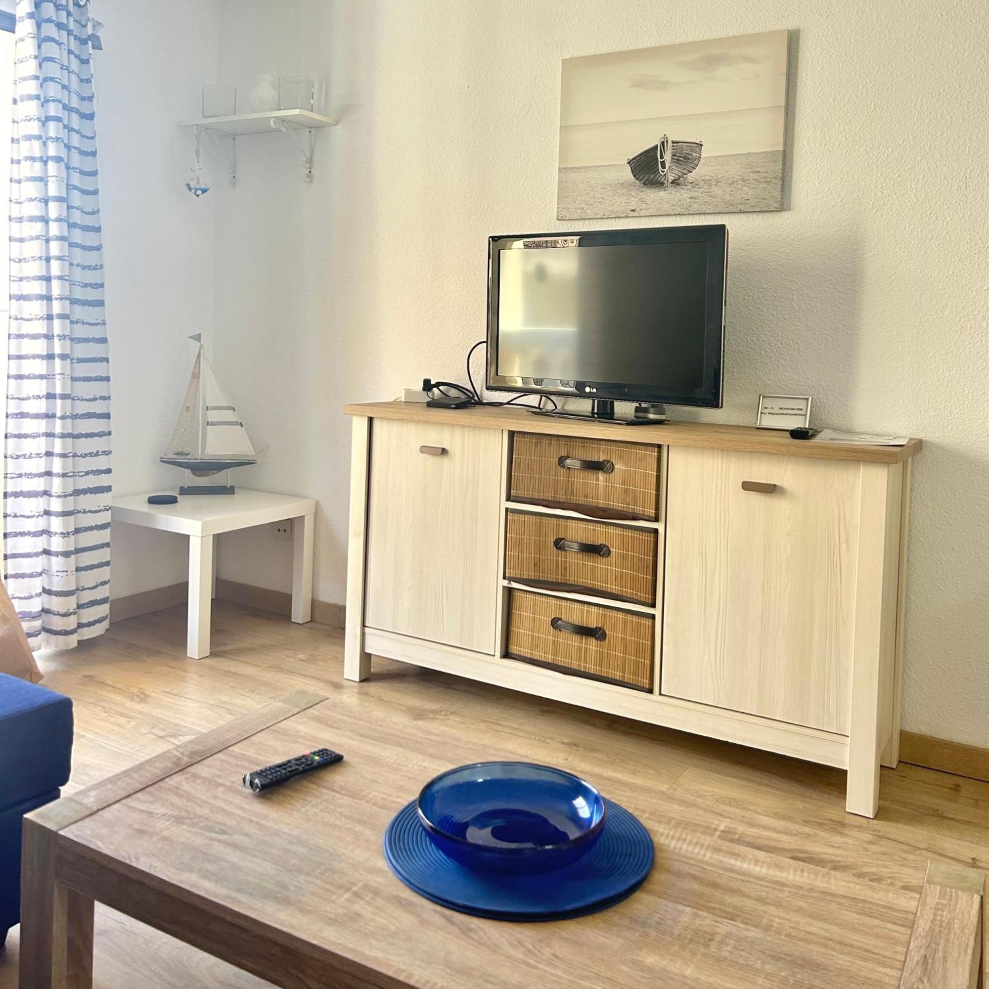 Lovely 1 Bed Apartment In Castle Harbour C108 Los Cristianos  Exterior foto